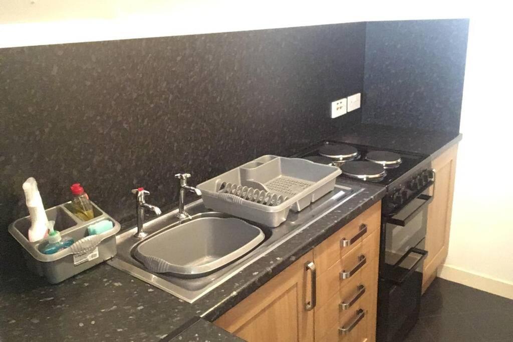 2 Bedroom Flat In Stornoway Town Centre Kültér fotó