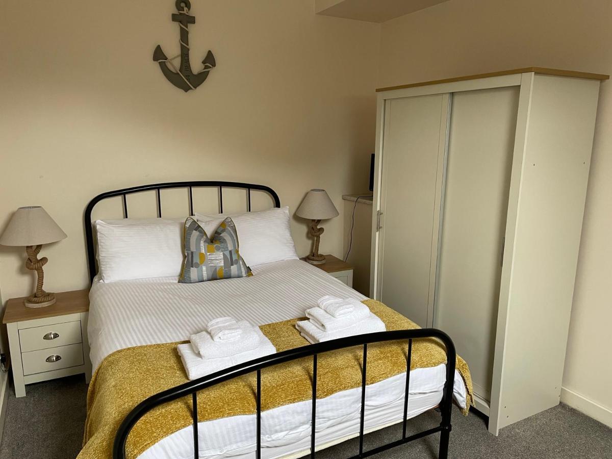 2 Bedroom Flat In Stornoway Town Centre Kültér fotó